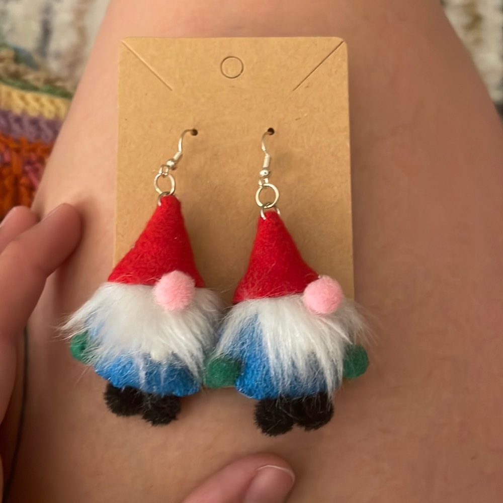 Felt gnome earrings